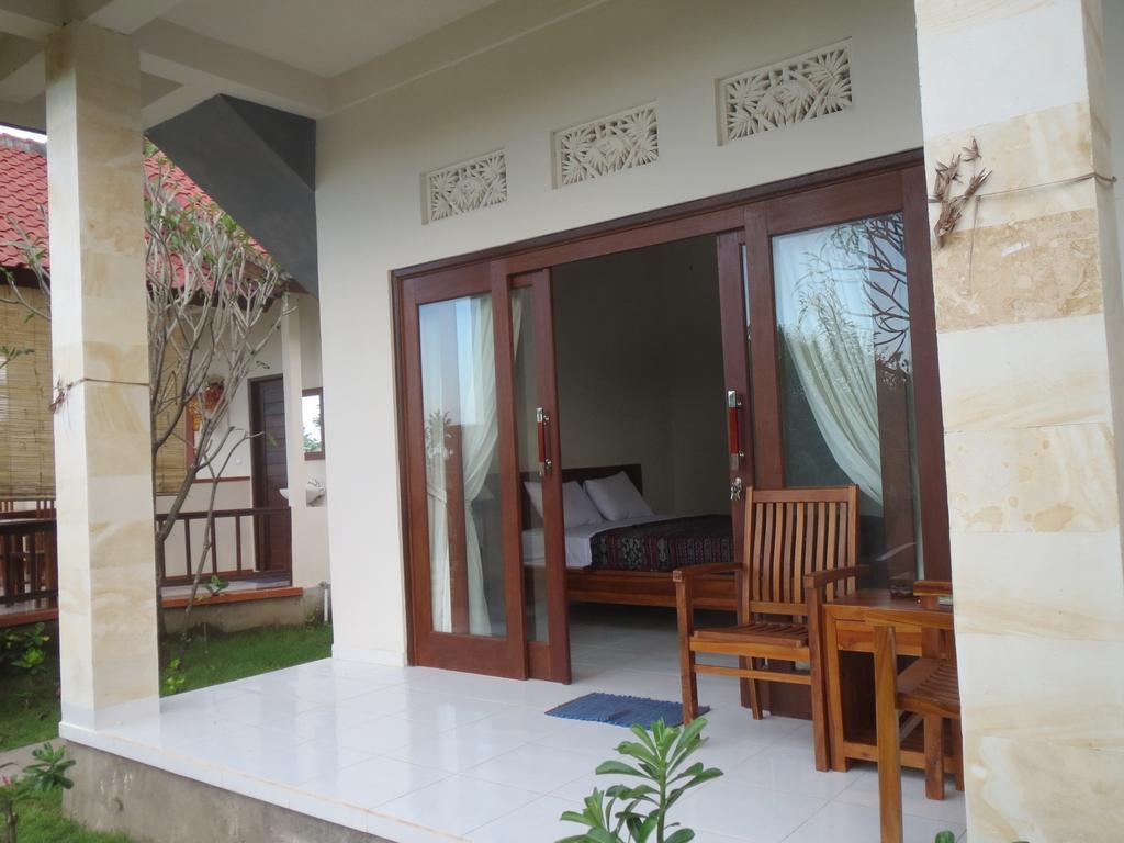 Mesari Homestay & Warung アメッド エクステリア 写真