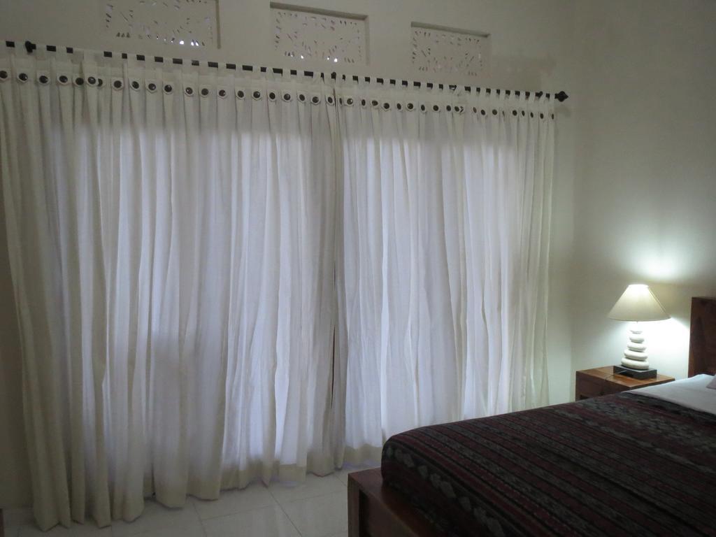 Mesari Homestay & Warung アメッド エクステリア 写真
