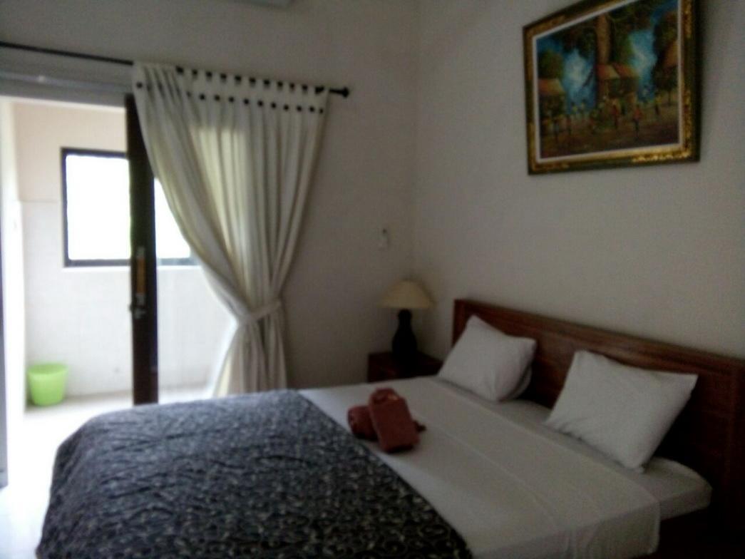 Mesari Homestay & Warung アメッド エクステリア 写真